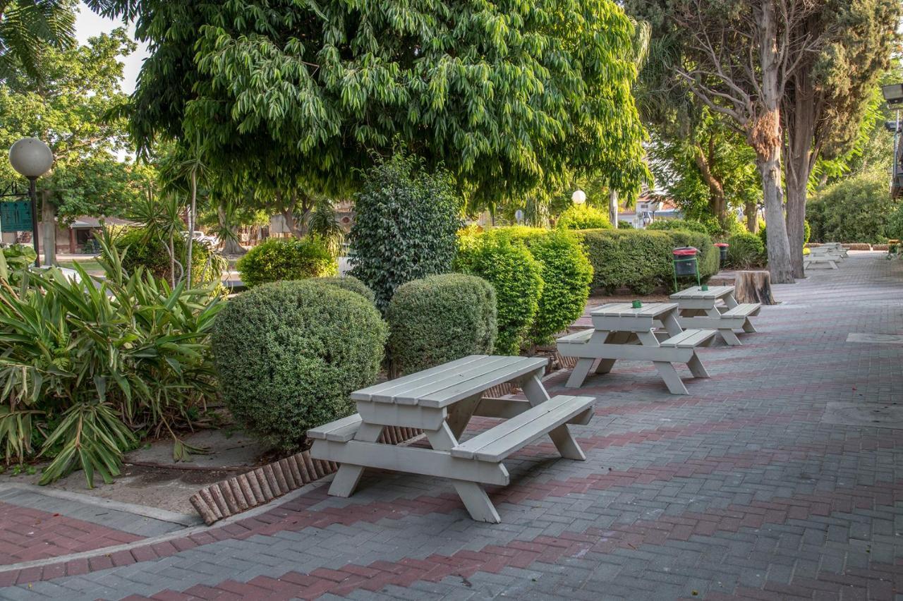 Hotel Degania Bet Kibbutz Country Lodging Kinneret Zewnętrze zdjęcie